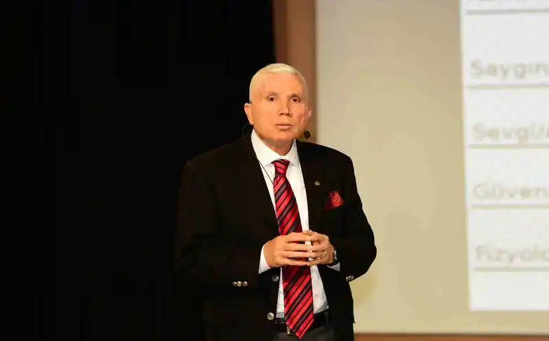 Fanatizmin, kitle hareketlerine ve toplumsal değişime etkisi