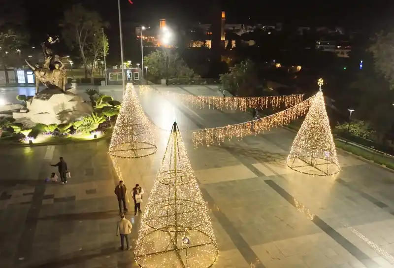 Antalya’yı yeni yıl heyecanı sardı