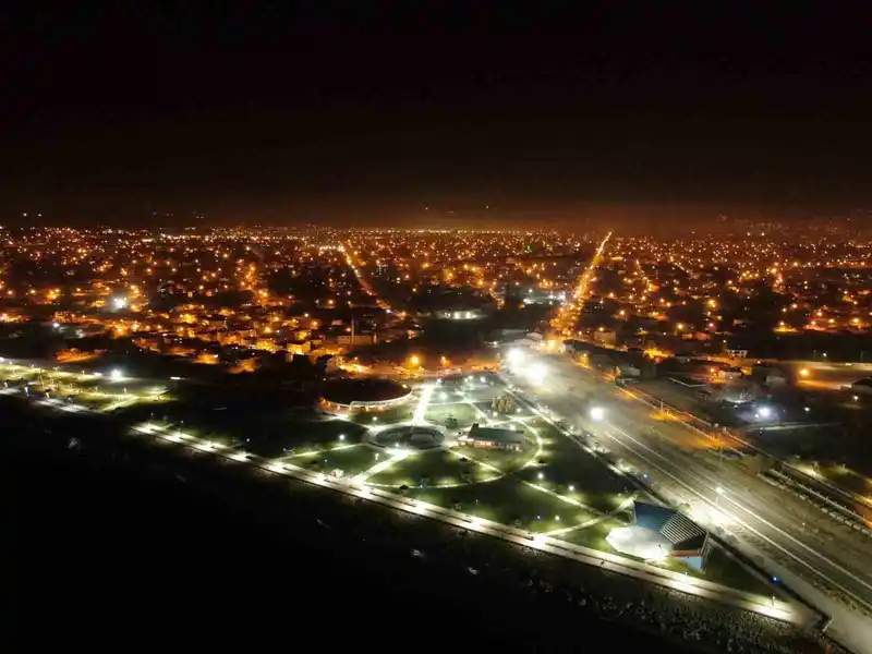 Van’da gece ve gündüz birbirinden ayrı güzel