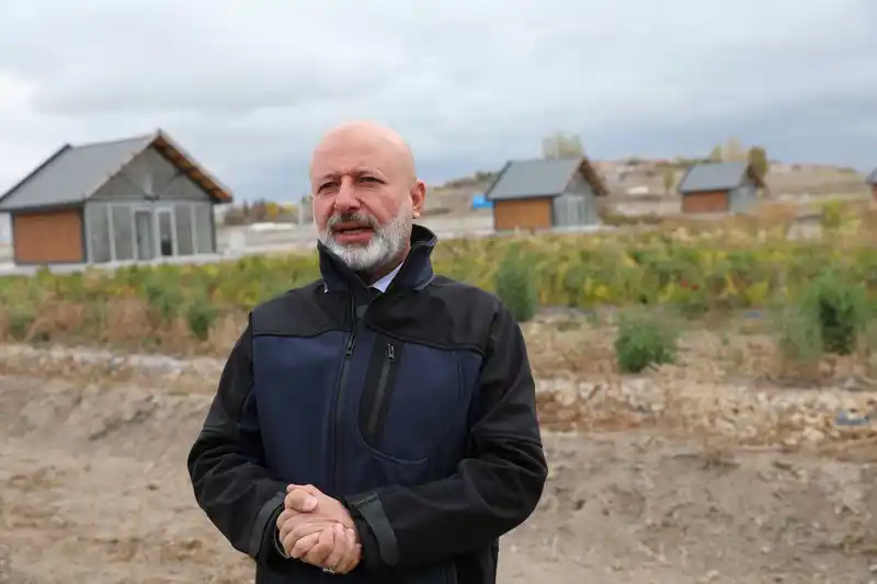 Başkan Çolakbayrakdar: "Kayseri’mizde bir ilk olan şehir merkezi tarımıyla geleceği inşa ediyoruz"