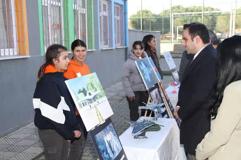 Kula’da Tutum, Yatırım ve Türk Malları Haftası kutlandı