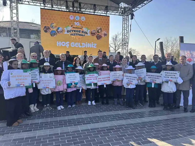 "10. Geleneksel Beykoz Bal Festivali" vatandaşları lezzet ve doğallıkla buluşturdu