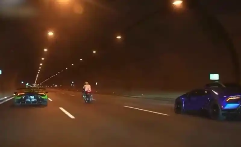 Arnavutköy’de trafiği tehlikeye atan yarışçılara jandarma operasyonu