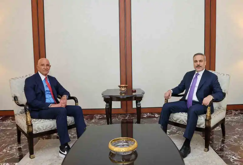 Bakan Fidan, ABD Suriye Özel Temsilcisi Barrack’ı kabul etti