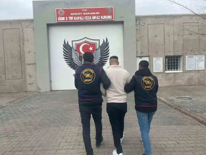 Iğdır’da 26 yıl hapis cezasıyla aranan şahıs yakalandı