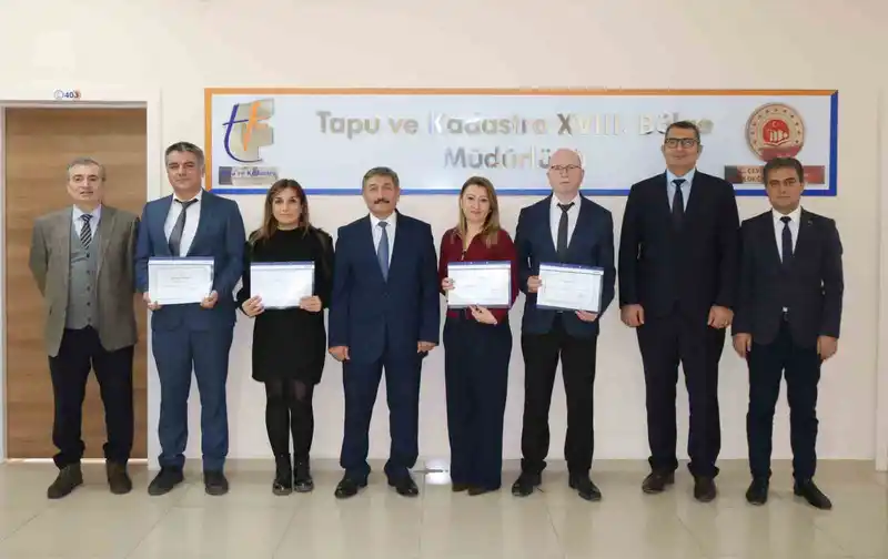 Memurun dikkati 20 milyonluk dolandırıcılığı engelledi