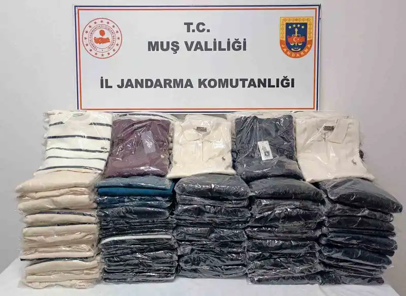 Muş’ta 1 milyon 820 bin TL’lik sahte ürün ele geçirildi