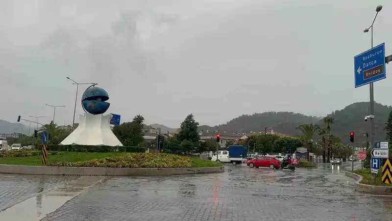 Marmaris’te son 24 saatte 60 kilogram yağış düştü
