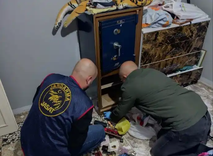 Faili meçhul hırsızlık olayı aydınlatıldı: 7 şüpheliden 3’ü tutuklandı
