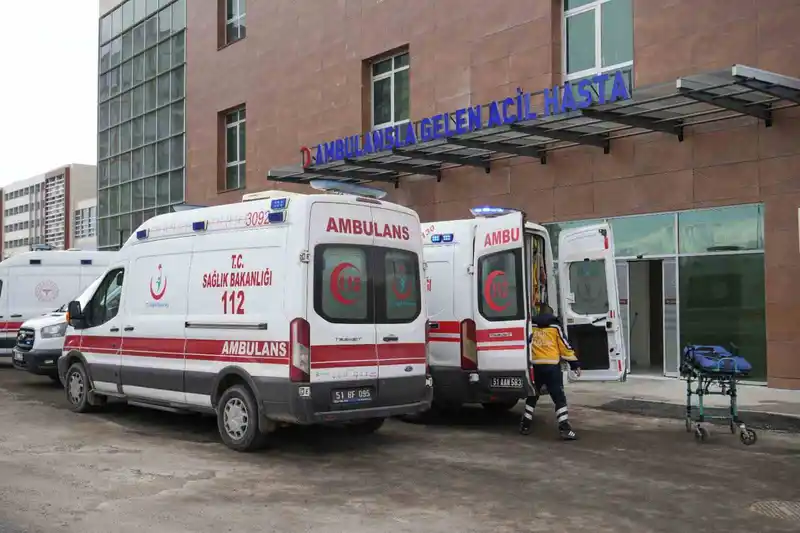 Niğde’de tavuk döner yiyen 7 çocuk hastaneye başvurdu

