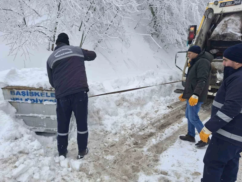 Kar ve soğuk hava çalışmaları durdurmadı
