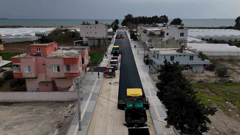 Kazanlı’da yol çalışmaları başladı
