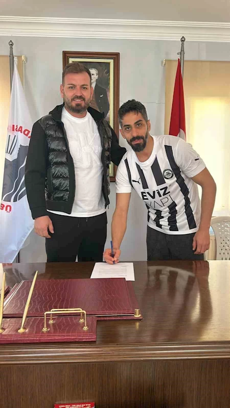 Kuşadasıspor, transferin son gününde gaza bastı
