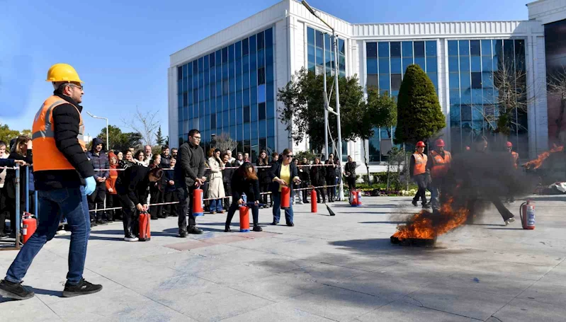 Muratpaşa Belediyesinde yangın tatbikatı
