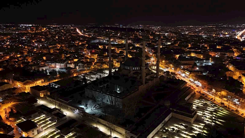 Edirne’de Berat Kandili dualarla idrak edildi
