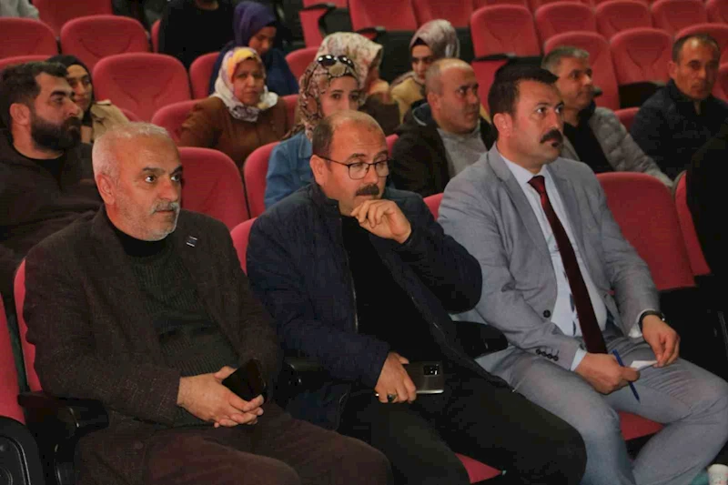 Diyarbakır’da aile içi iletişim semineri düzenlendi
