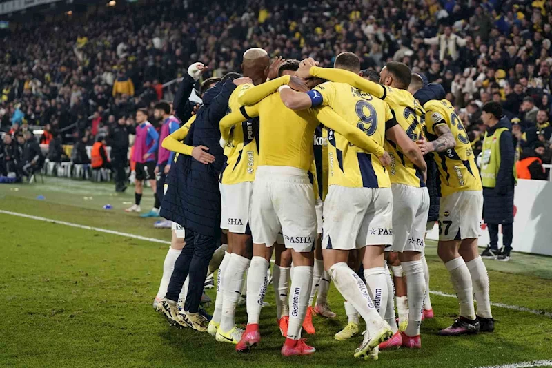 Fenerbahçe, golcüleriyle geri dönüşe imza attı
