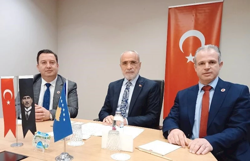 Cumhurbaşkanı Başdanışmanı Topçu, Kosova Demokratik Türk Partisi Genel Başkan Yardımcısı Krasniç’i kabul etti
