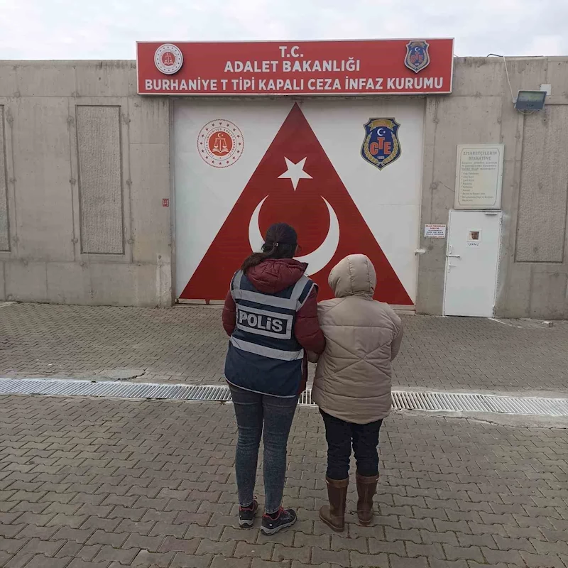 Balıkesir’de kesinleşmiş 62 yıl hapis cezası bulunan kişi yakalandı
