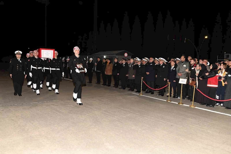 Şehit Mustafa Bazna’nın naaşı Kocaeli’de törenle karşılandı
