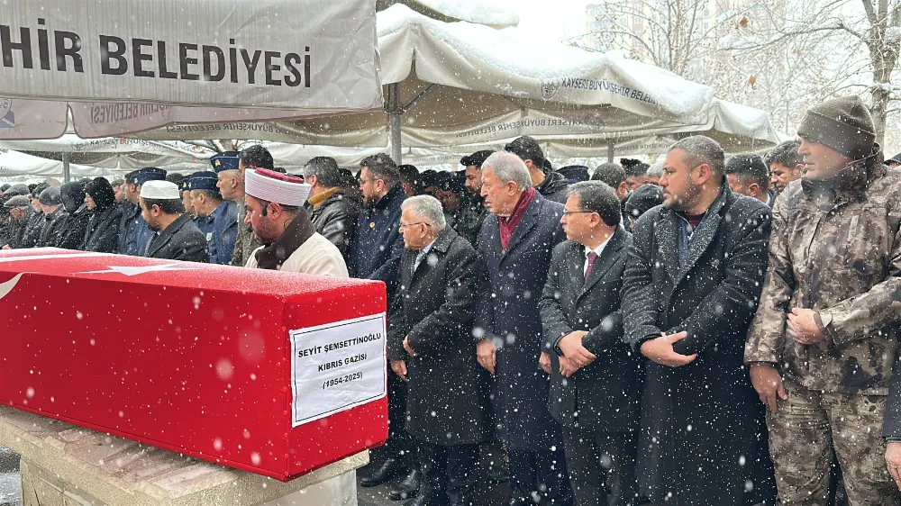 Kayserili Kıbrıs gazisi toprağa verildi