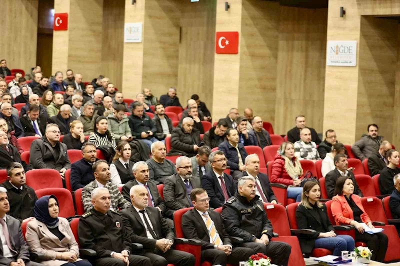 Niğde’de okul güvenliği toplantısı yapıldı
