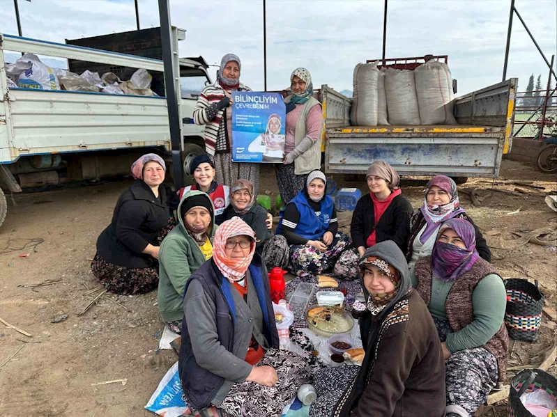 Jandarma ekipleri kadınları geri dönüşüm konusunda bilgilendirdi
