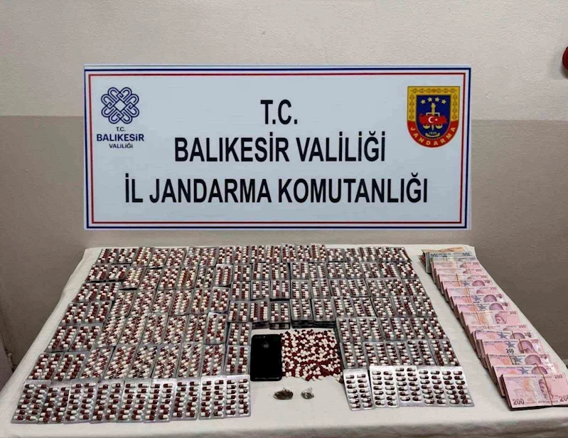 Balıkesir’de jandarmadan kaçakçılık ve organize suç operasyonu: 50 şüpheli yakalandı
