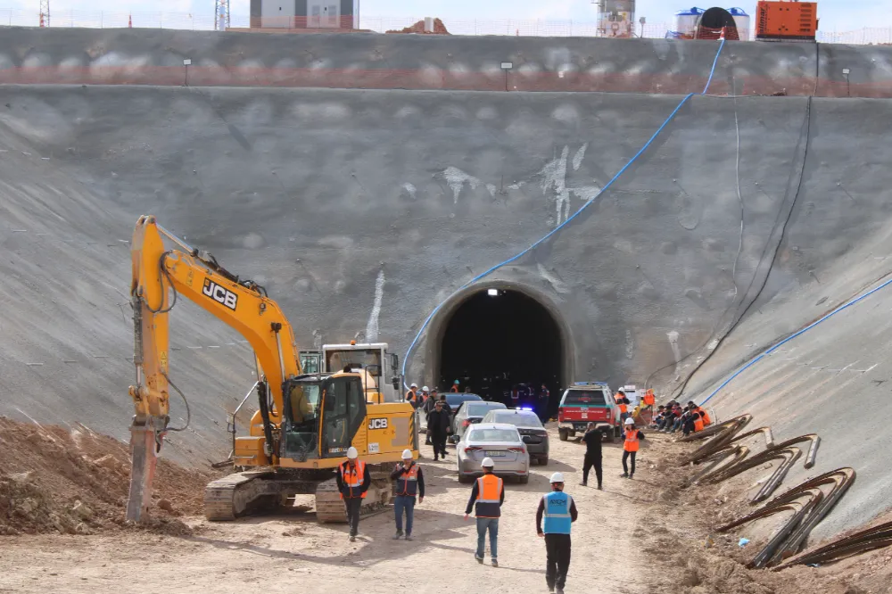 Kayseri YHT şantiyesinde kaya düştü: 1 ölü, 1 yaralı