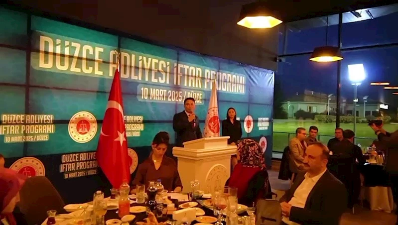 Adliye personeli iftarda bir araya geldi
