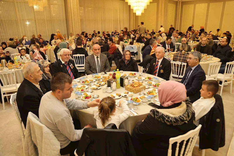 Canik’te şehit aileleri ve gaziler iftarda ağırlandı
