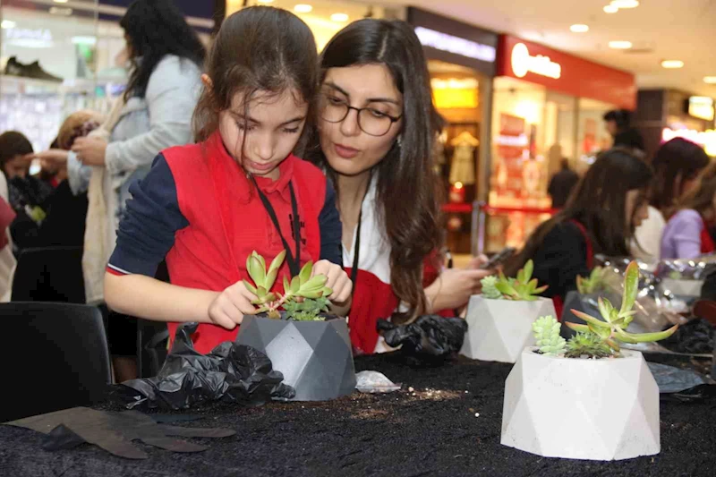 Espark Alışveriş Merkezi’nde 