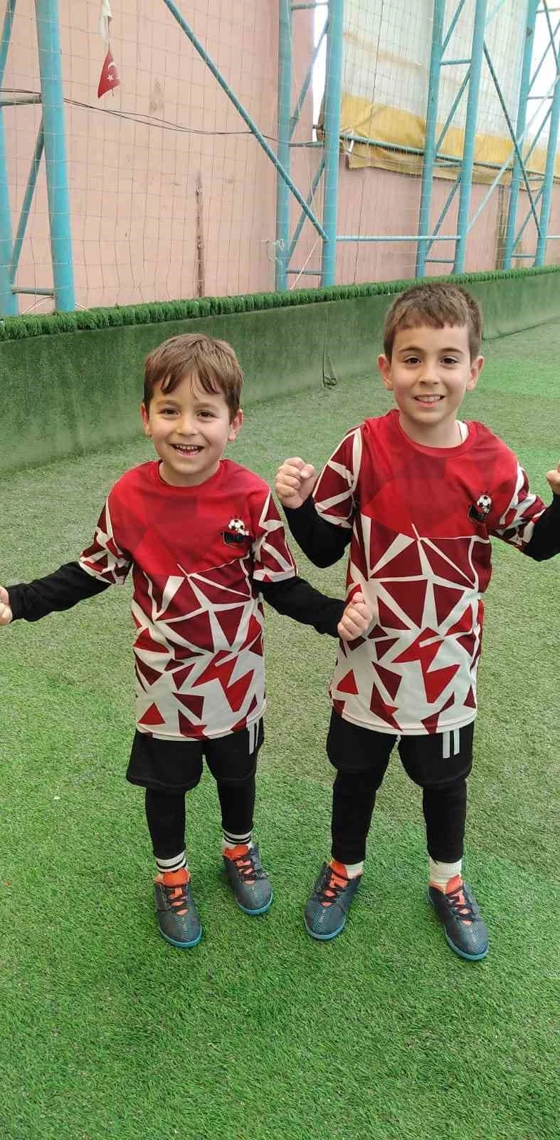 Minik futbolcular geleceğin yıldızları arasında gösteriliyor
