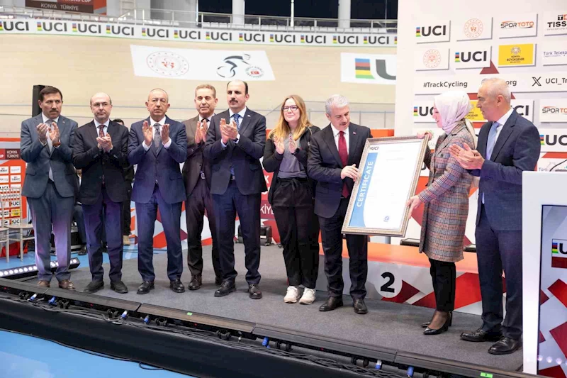 2025 UCI Pist Bisikleti Uluslar Kupası’nda açılış seremonisi düzenlendi
