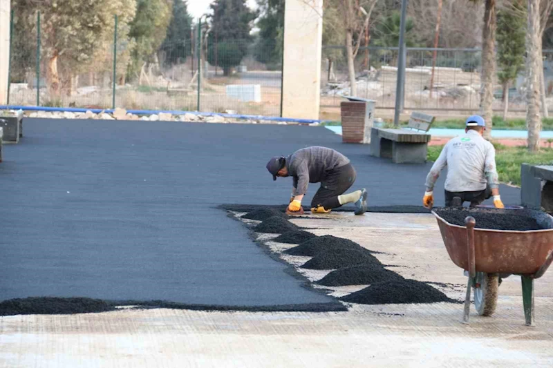 Eyyübiye Millet Bahçesinde bakım ve onarım çalışması
