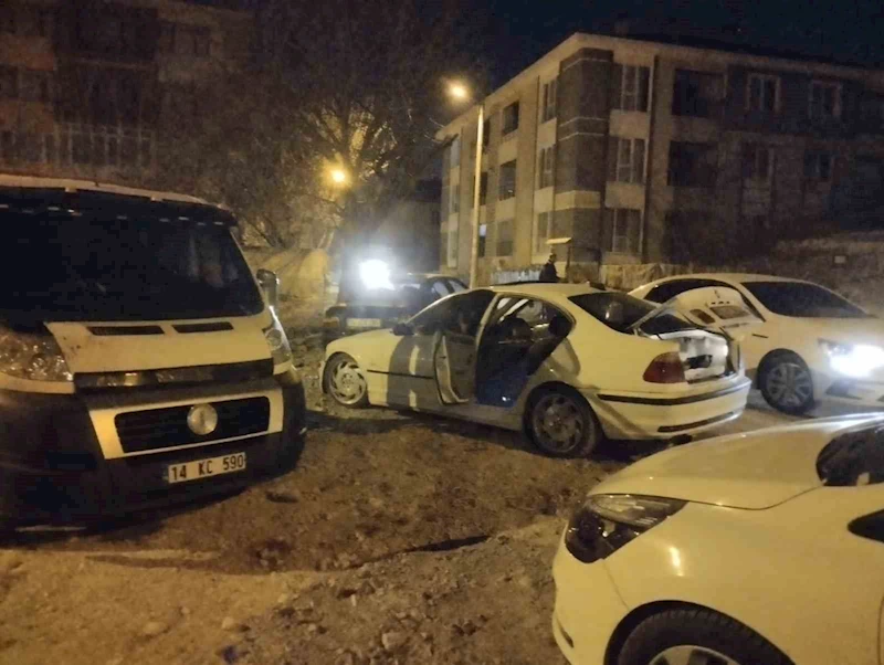 Narkotikten gece operasyonu: 3 şahsa işlem yapıldı
