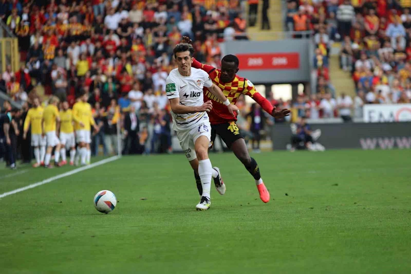 Trendyol Süper Lig: Göztepe: 1 - Eyüpspor: 1 (Maç sonucu)
