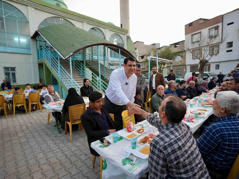 Başkan Yılmaz, iftarını Çıksorut sakinleriyle birlikte açtı
