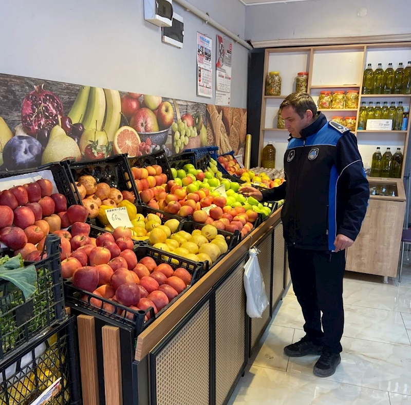 Zabıtadan manavlara denetim
