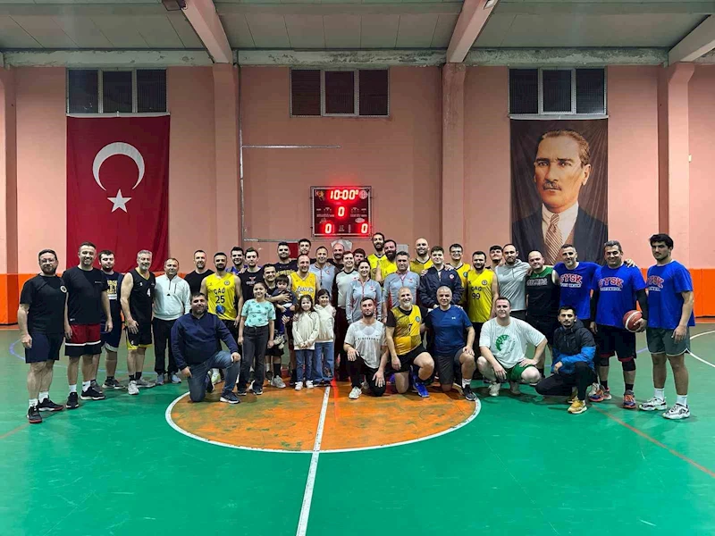 Salihli’de Sokaklar Bizim 3x3 Basketbol Turnuvası’nda şampiyon belli oldu
