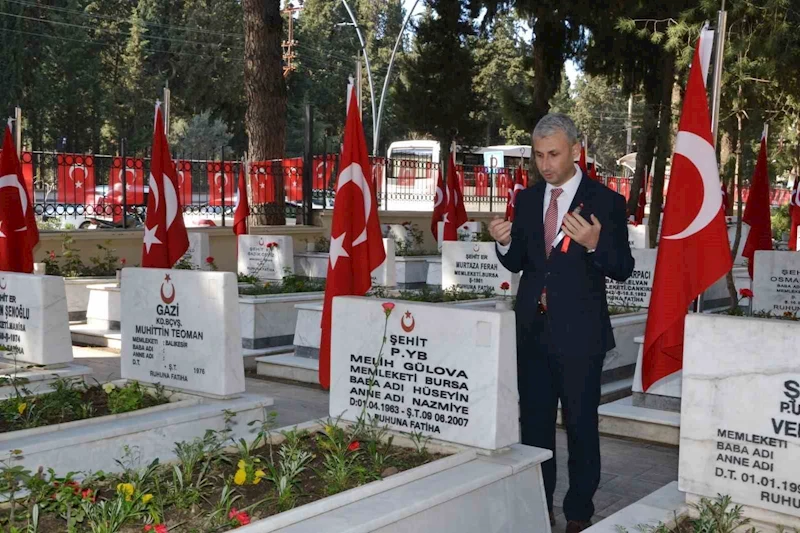 Büyük zaferin yıldönümünde şehitler anıldı
