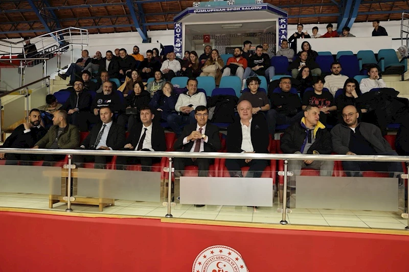 Başkan Kahveci’den Kütahya Belediyespor’a destek
