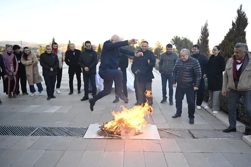 Uşak Üniversitesi, baharın müjdecisi Nevruz’u kutladı
