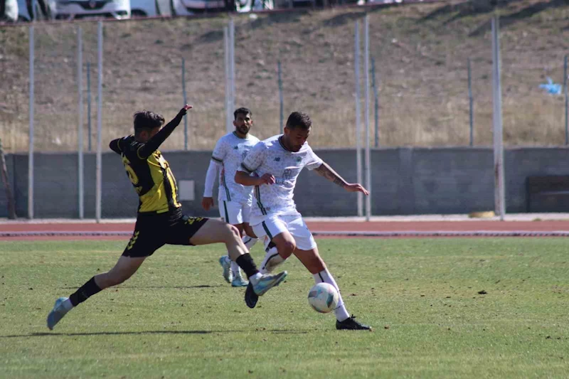 TFF 3. Lig: 1922 Konyaspor: 0 - Bayburt Özel İdarespor: 0
