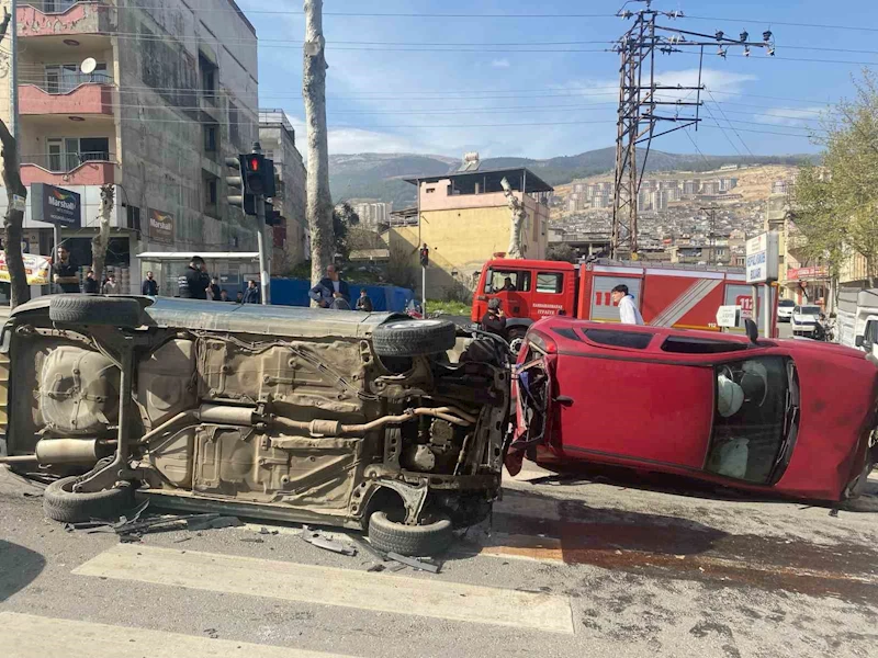 Kahramanmaraş’ta trafik kazası: 3 yaralı
