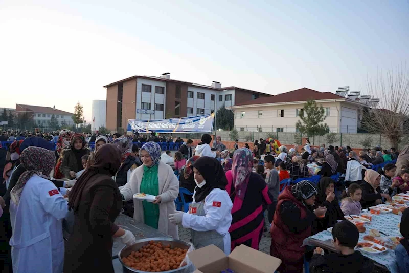 Kahta’da vatandaşlar gönül sofrasında buluştu
