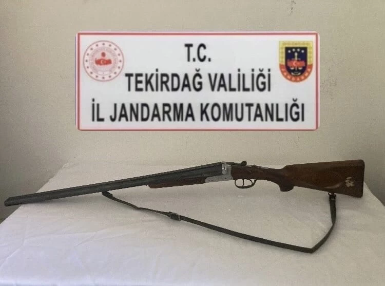 Tekirdağ’da jandarmadan 3 ilçede operasyon
