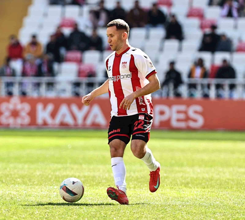 Sivasspor’da Simic taburcu edildi
