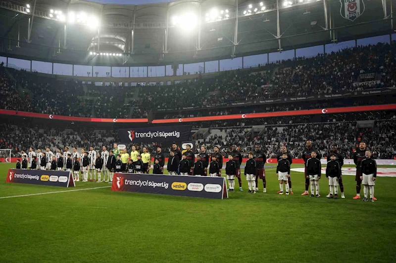 Trendyol Süper Lig: Beşiktaş: 0 - Atakaş Hatayspor: 0 (Maç devam ediyor)
