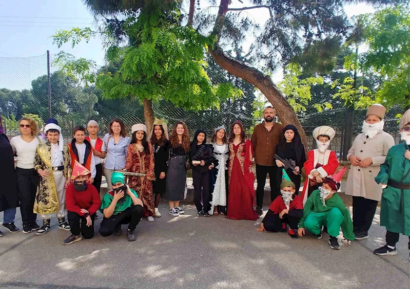 Akşemseddin Ortaokulu’nda ’Öz değerlerim’ Projesi tamamlandı
